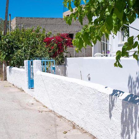 Nemesis Studios Aegina Exteriör bild