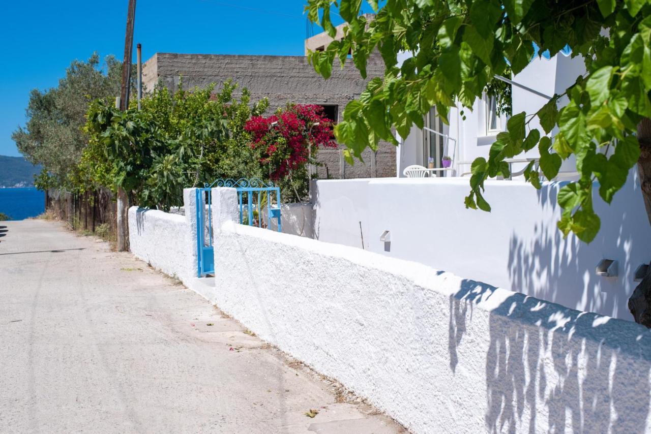 Nemesis Studios Aegina Exteriör bild