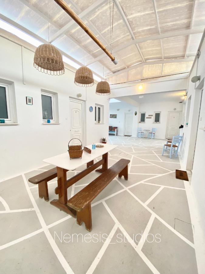 Nemesis Studios Aegina Exteriör bild